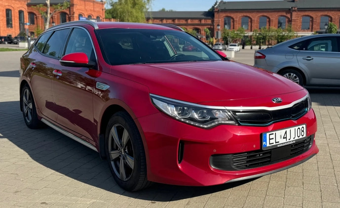 Kia Optima cena 67800 przebieg: 131001, rok produkcji 2017 z Łódź małe 352